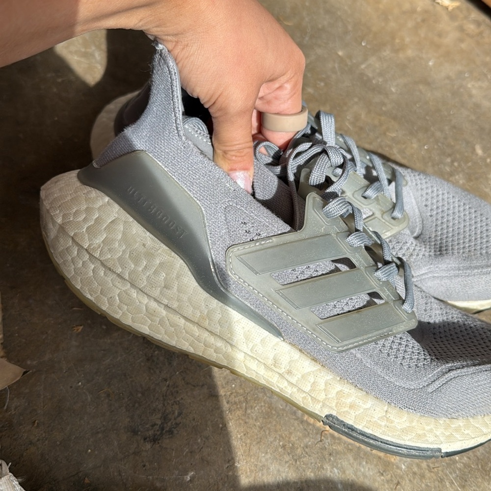 Adidas Ultra Boost - Picture 3 of 3